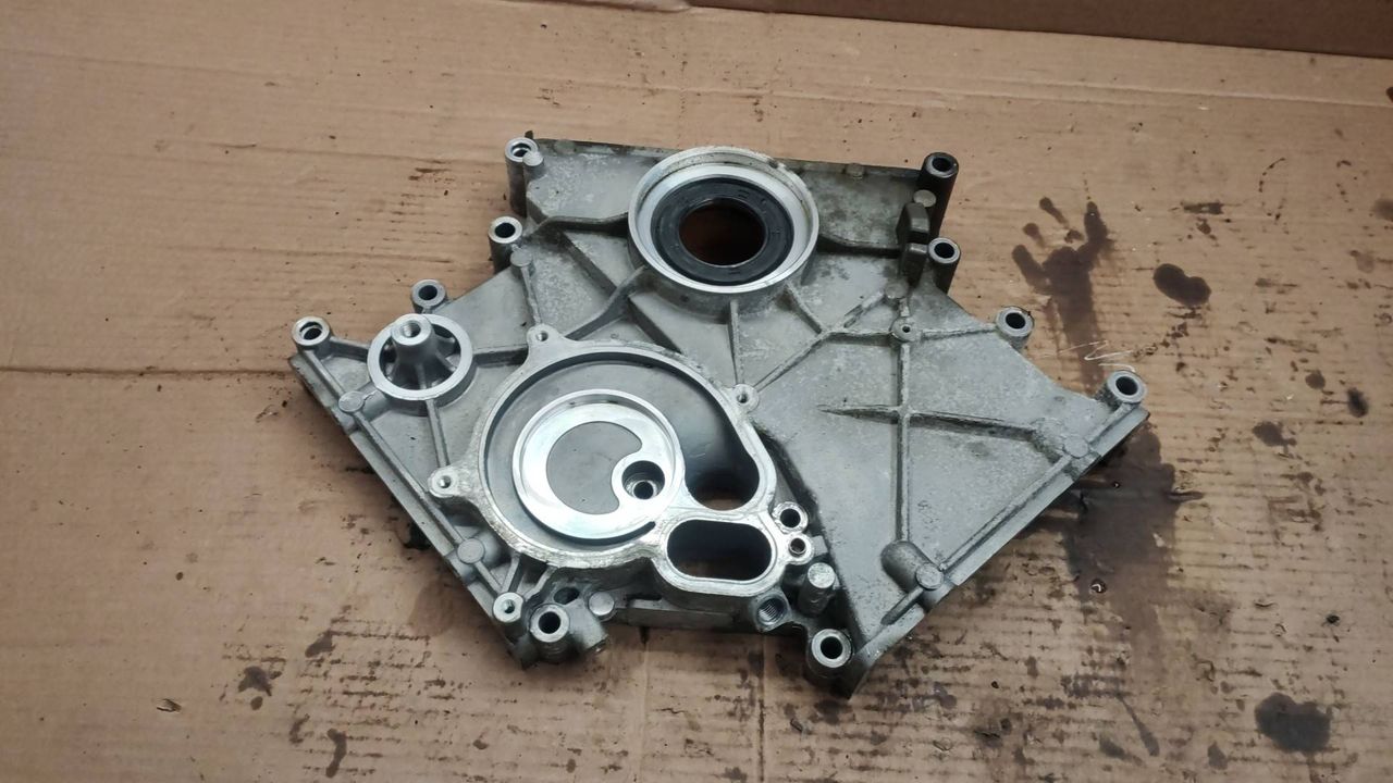 крышка двигателя передняя BMW 7 серия G11/G12 G11 2018, 4.4 л., N63 B44 C, бензин, 7649037