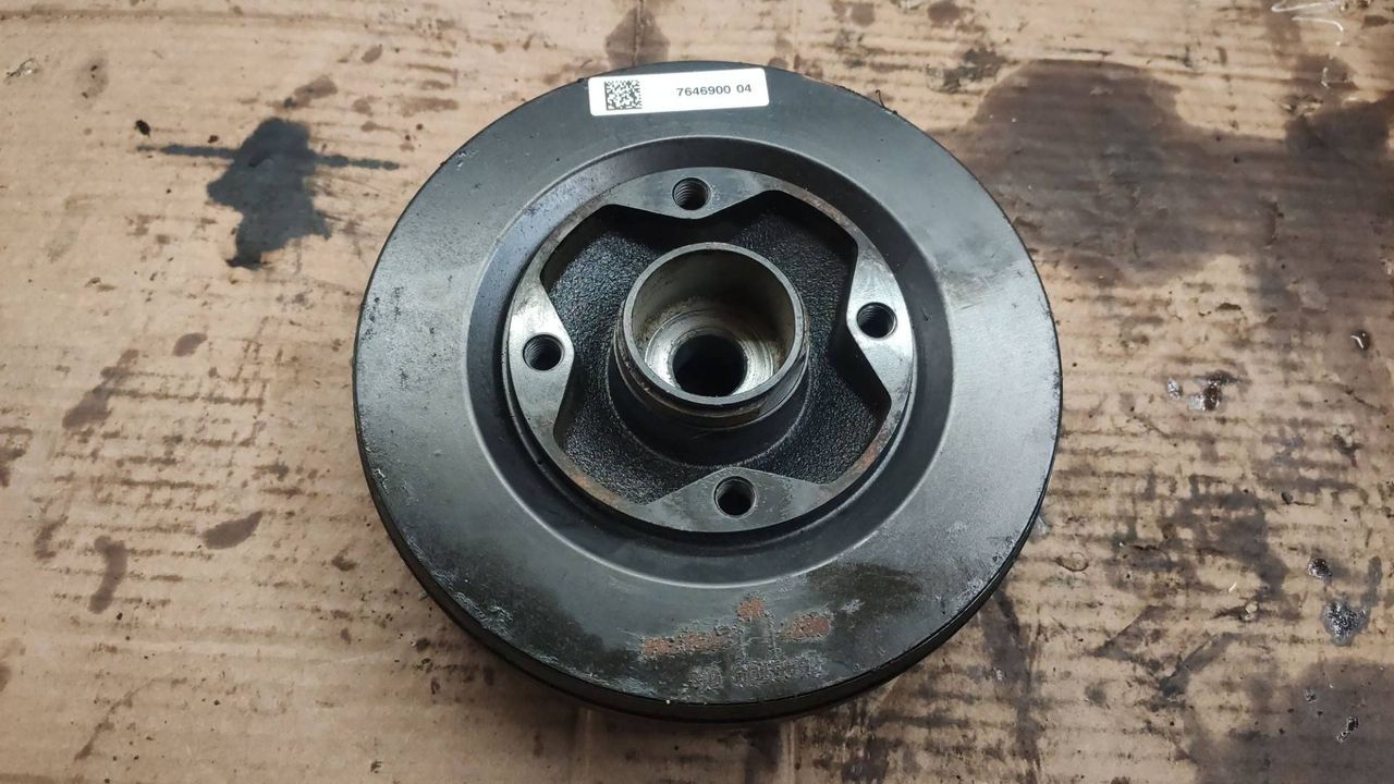шкив коленвала BMW 7 серия G11/G12 G11 2018, 4.4 л., N63 B44 C, бензин, 7646900