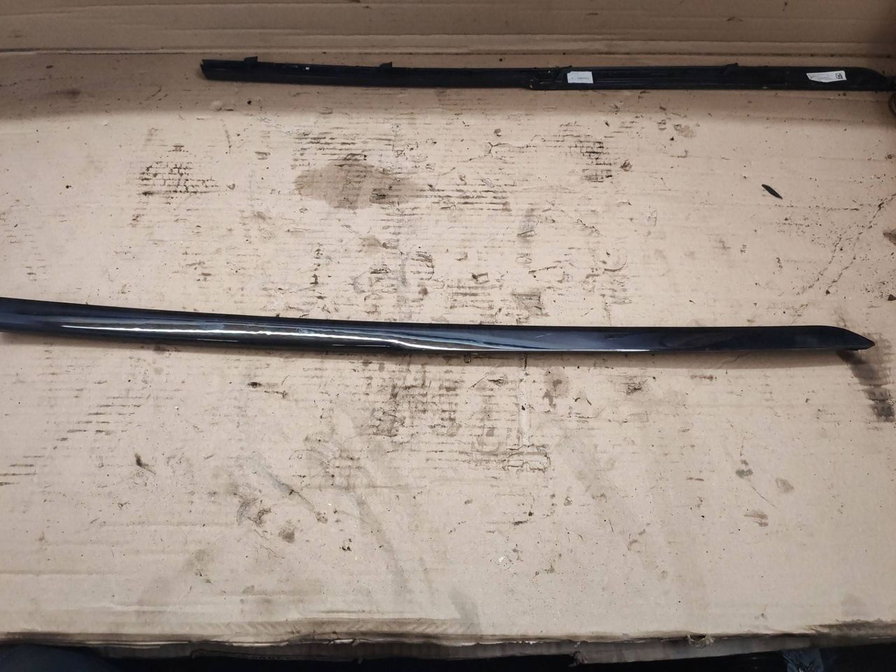 Декоративная накладка центральной консоли BMW 7 серия F01/F02 F01 2011, 4.4 л., N63 B44 A, бензин, АКПП, черный, 9160535