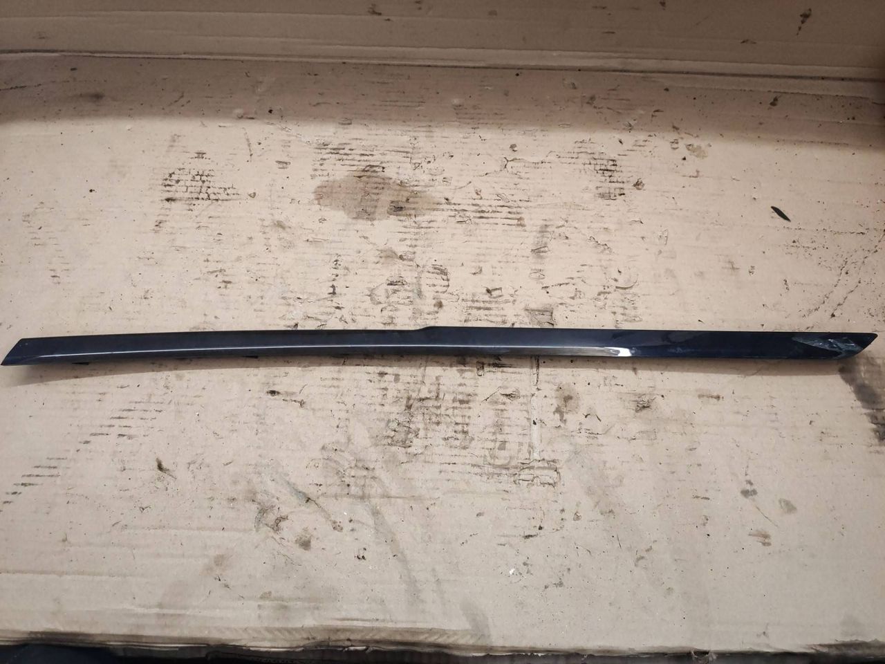 Декоративная накладка центральной консоли BMW 7 серия F01/F02 F01 2011, 4.4 л., N63 B44 A, бензин, АКПП, черный, 9160536