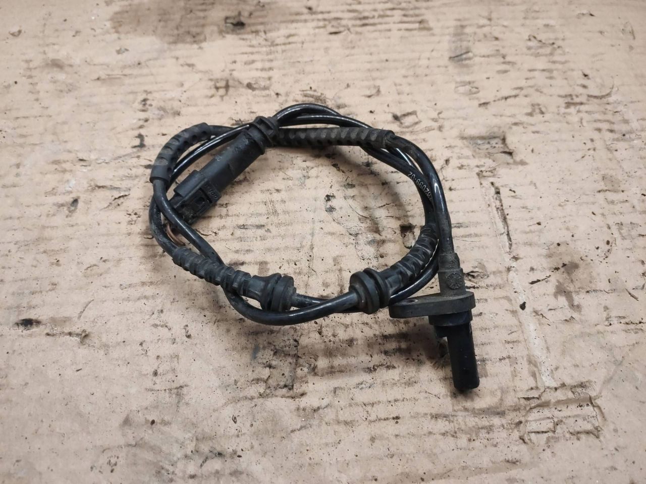 датчик ABS BMW 7 серия F01/F02 F01 2011, 4.4 л., N63 B44 A, бензин, АКПП, черный