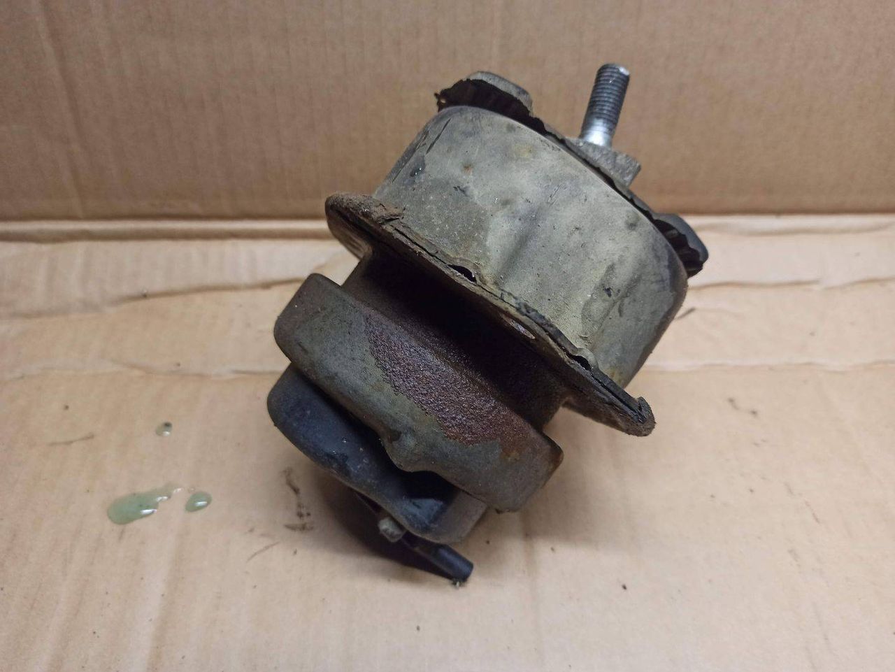 подушка крепления двигателя BMW X5 E70 2009, 3.0 л., M57 D30 (306D3), дизель, 6784416