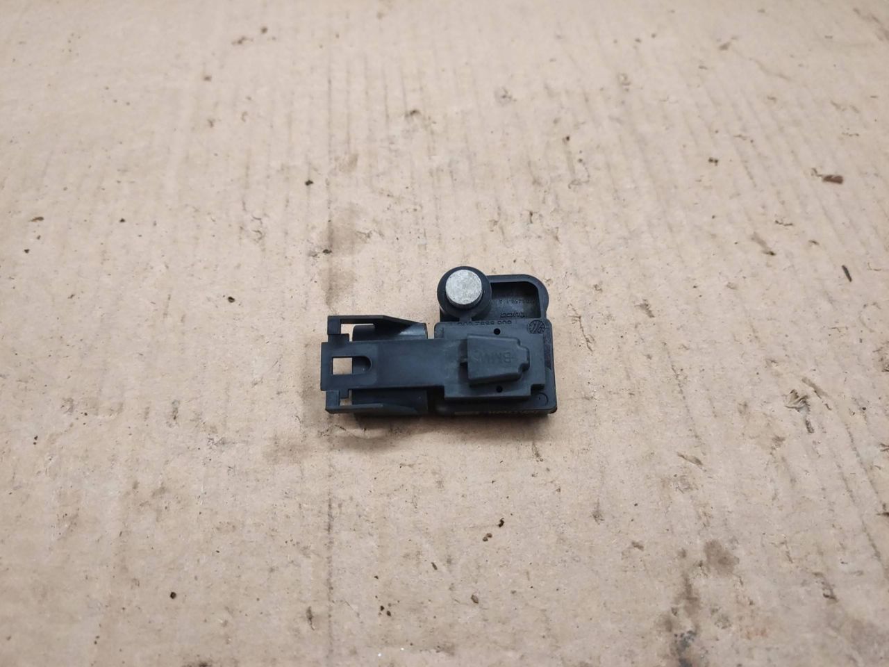 датчик удара BMW 7 серия F01/F02 F01 2011, 4.4 л., N63 B44 A, бензин, АКПП, черный, 9159311
