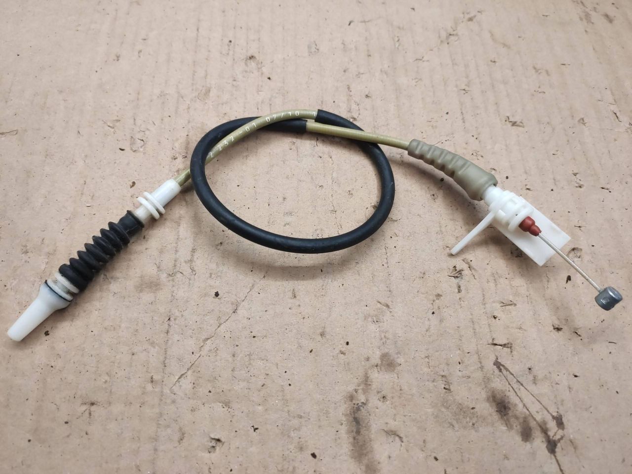трос двери BMW 7 серия F01/F02 F01 2011, 4.4 л., N63 B44 A, бензин, АКПП, черный, 4872232