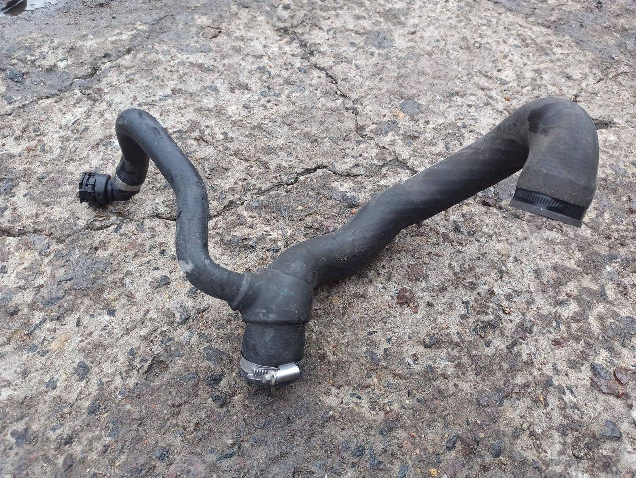 патрубок (трубопровод, шланг) BMW 3 серия F30/F31/F34 F30 2012, 3.5 л., бензин, АКПП, седан, задний привод, 7594319