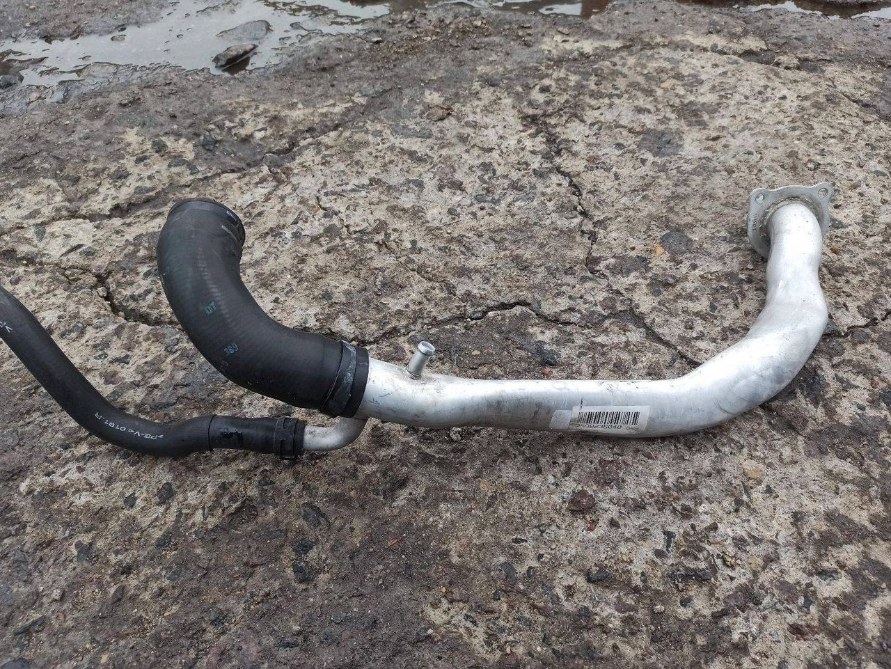 патрубок (трубопровод, шланг) BMW 3 серия F30/F31/F34 F30 2012, 3.5 л., бензин, АКПП, седан, задний привод, 7598236