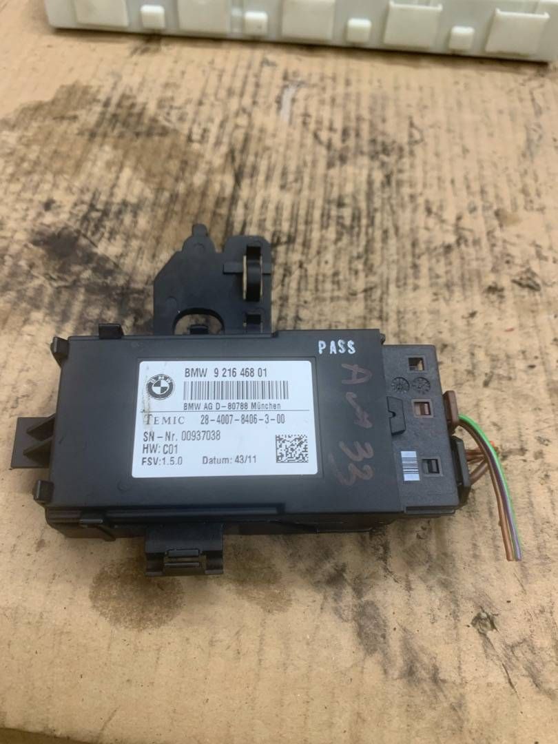 блок управления сиденьем BMW 3 серия F30/F31/F34 F30 2012, 3.5 л., бензин, АКПП, седан, задний привод