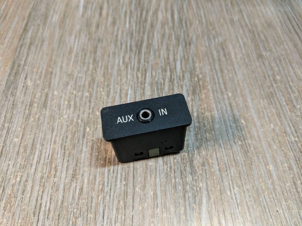 разъем AUX / USB BMW 5 серия E60/E61 2006, 3.0 л., M57 D30 (306D3), дизель, АКПП, универсал, 61316986791, 6986791