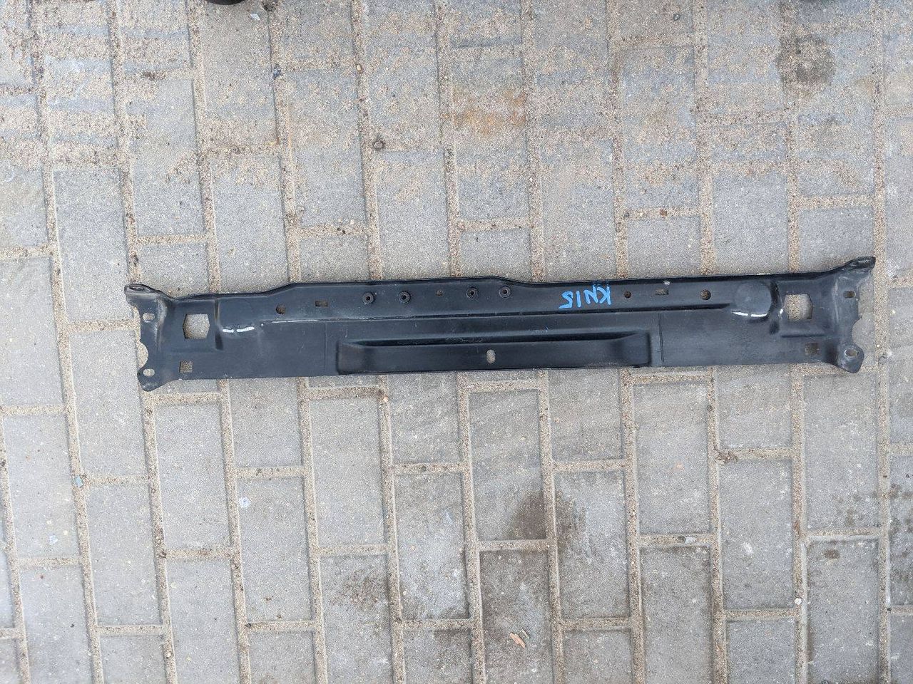 верхняя планка телевизора Mercedes-Benz C-Класс W204/S204 W204 2009, 3.0 л., M 272.948, бензин, A2046200072