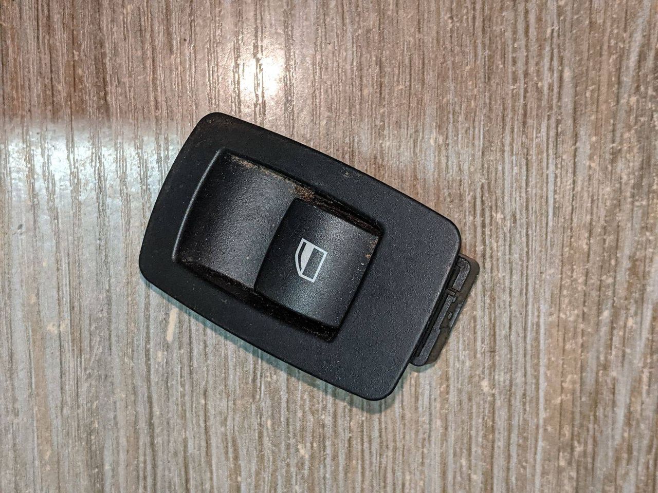 кнопка стеклоподъемника двери задней левой BMW X5 E70 2007, 3.0 л., M57 D30 (306D5), дизель, АКПП, внедорожник 5 дв., 61316945874