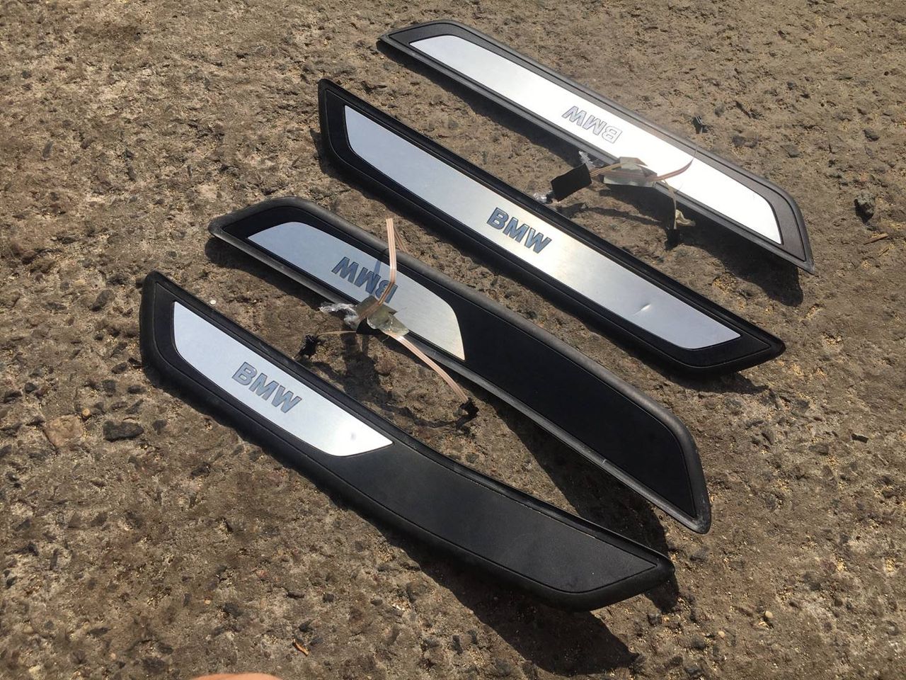 комплект накладок на пороги (внутренние) BMW 7 серия F01/F02 2009, 3.0 л., N57 D30 A, дизель, АКПП, седан, 7190969, 7181011, 7181015, 8046290, 8046026, 8046289, 7190977, 8046135, 8046023, 7181014, 7181018