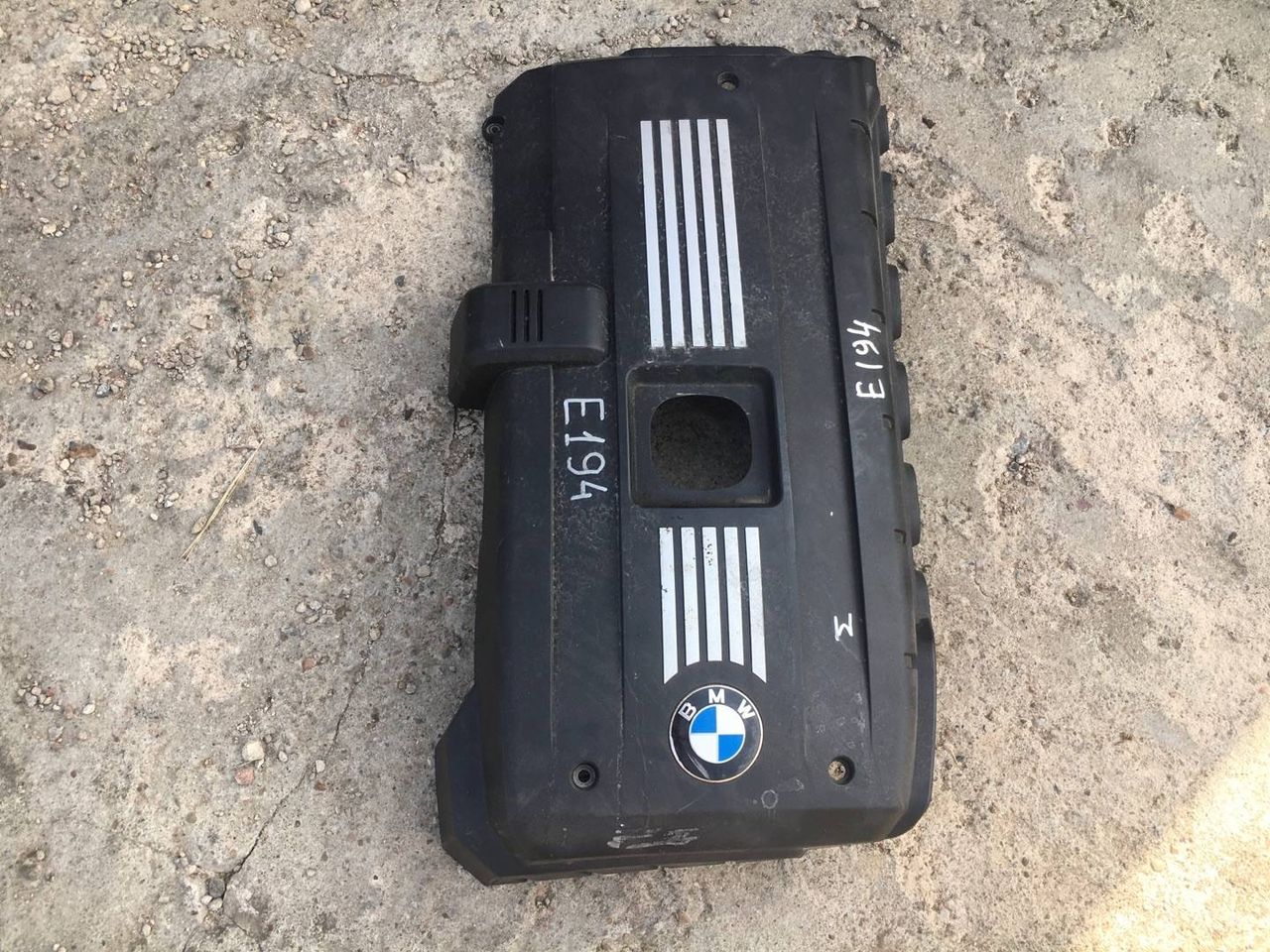 декоративная крышка двигателя BMW 5 серия E60/E61 2002, 2.5 л., бензин, АКПП, седан, 7552197, 7555338, 7556994