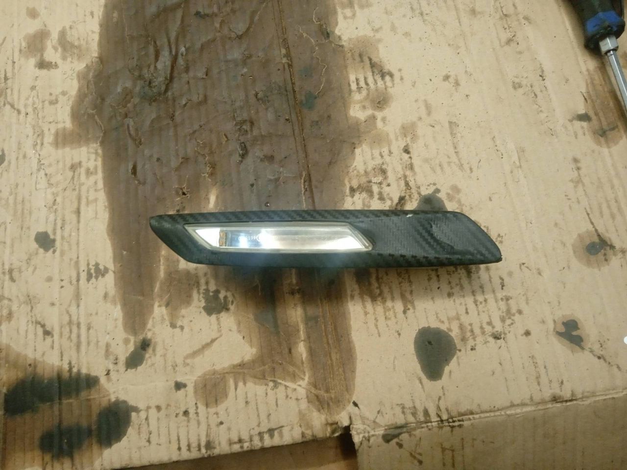 повторитель поворота на крыле BMW 5 серия F07/F10/F11 2012, 2.0 л., N47 D20 C, дизель, АКПП, седан, правый руль, 7154167
