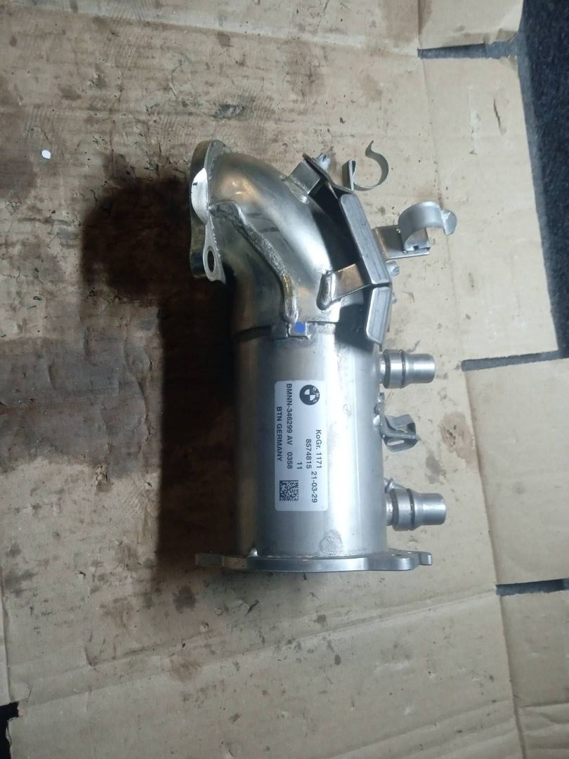 охладитель EGR / Радиатор EGR BMW 7 серия G11/G12 [рестайлинг] 2021, 3.0 л., B57 D30 A, дизель, 8574815