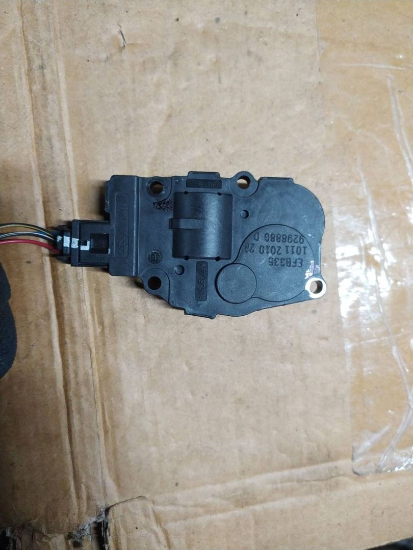 моторчик заслонки печки Mercedes-Benz S-Класс W221 2007, 4104755