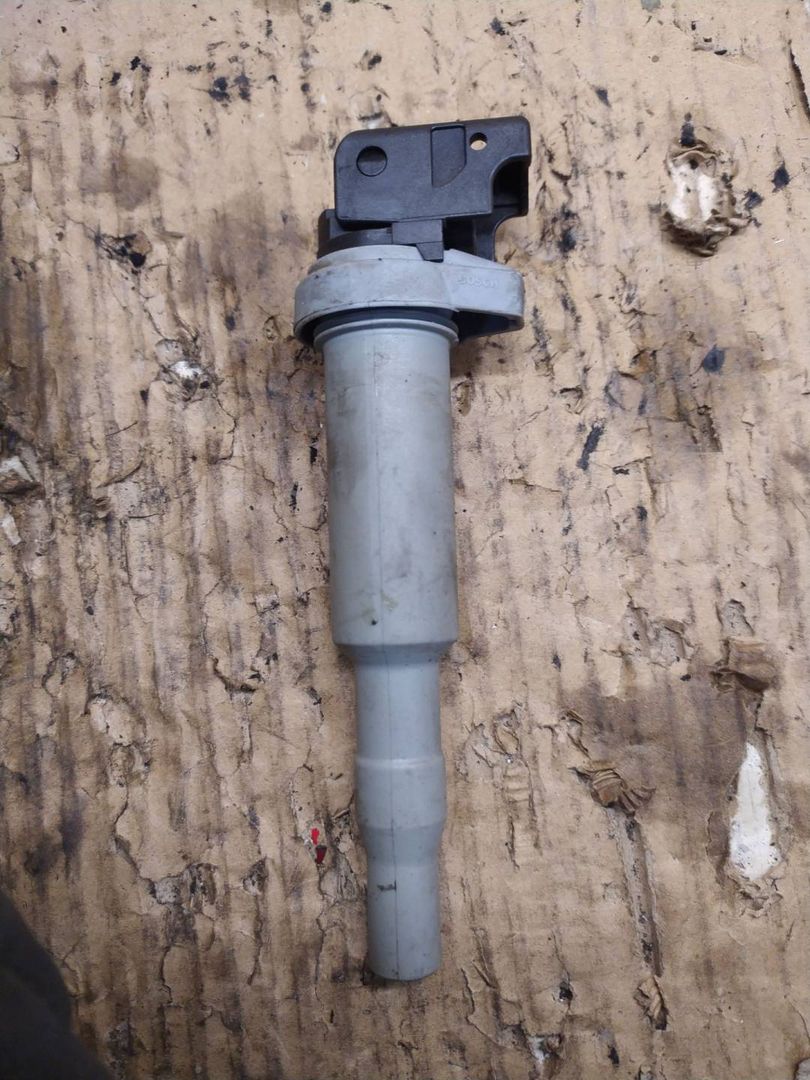 катушка зажигания BMW 5 серия F07/F10/F11 2010, 3.0 л., N52 B30, бензин, 1437986