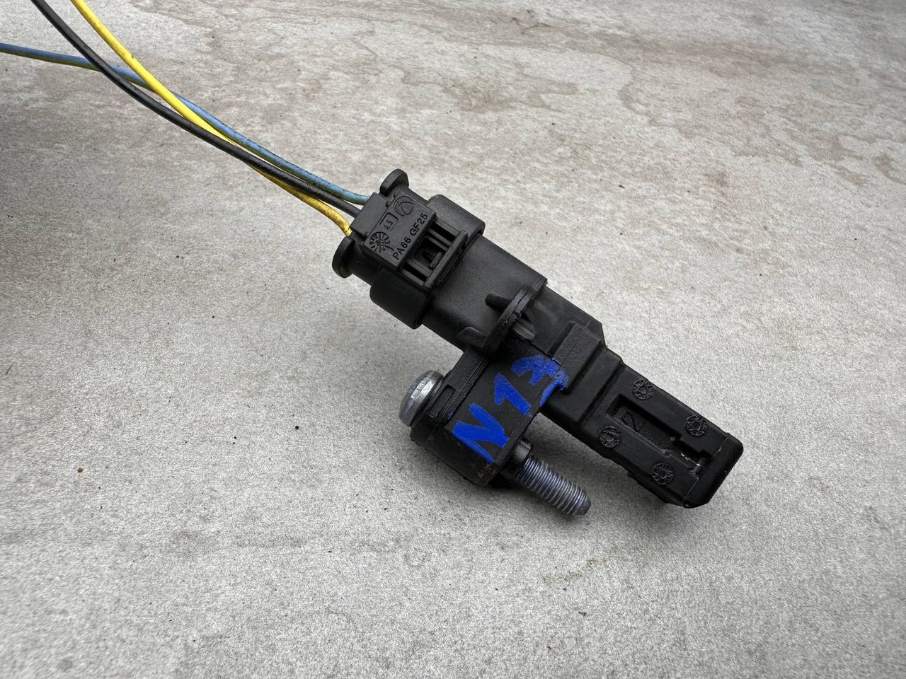 датчик коленвала BMW 3 серия F30/F31/F34 2014, 1.6 л., N13 B16 A, бензин, 6925595