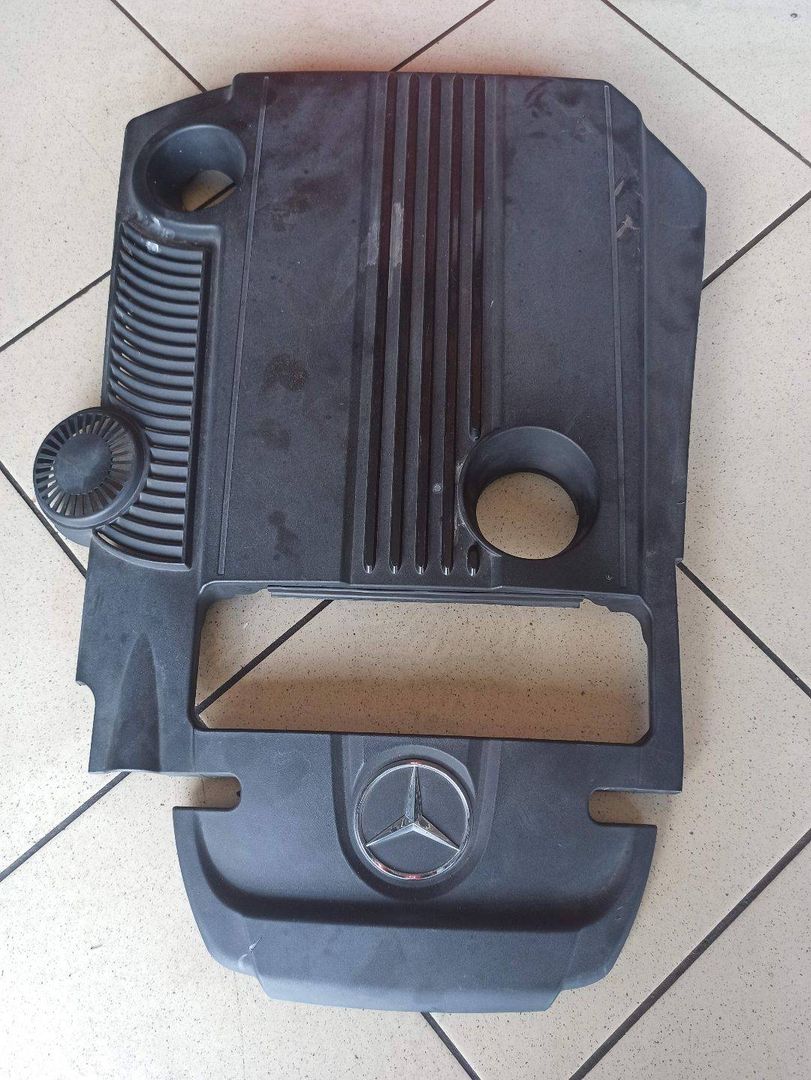 декоративная крышка двигателя Mercedes-Benz C-Класс W204 [рестайлинг] 2013, A2710101267