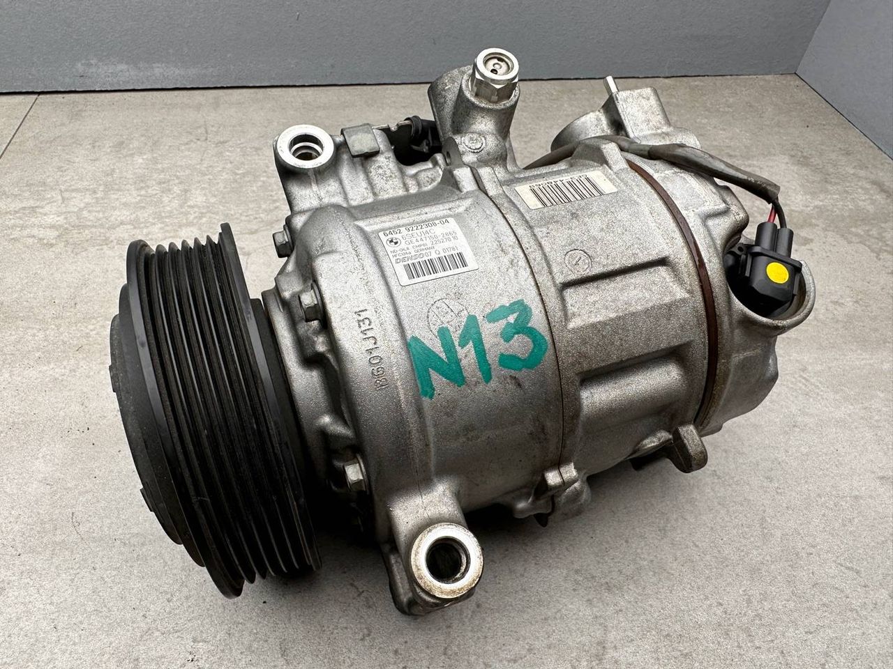 компрессор кондиционера BMW 3 серия F30/F31/F34 2014, 1.6 л., N13 B16 A, бензин, 9222308