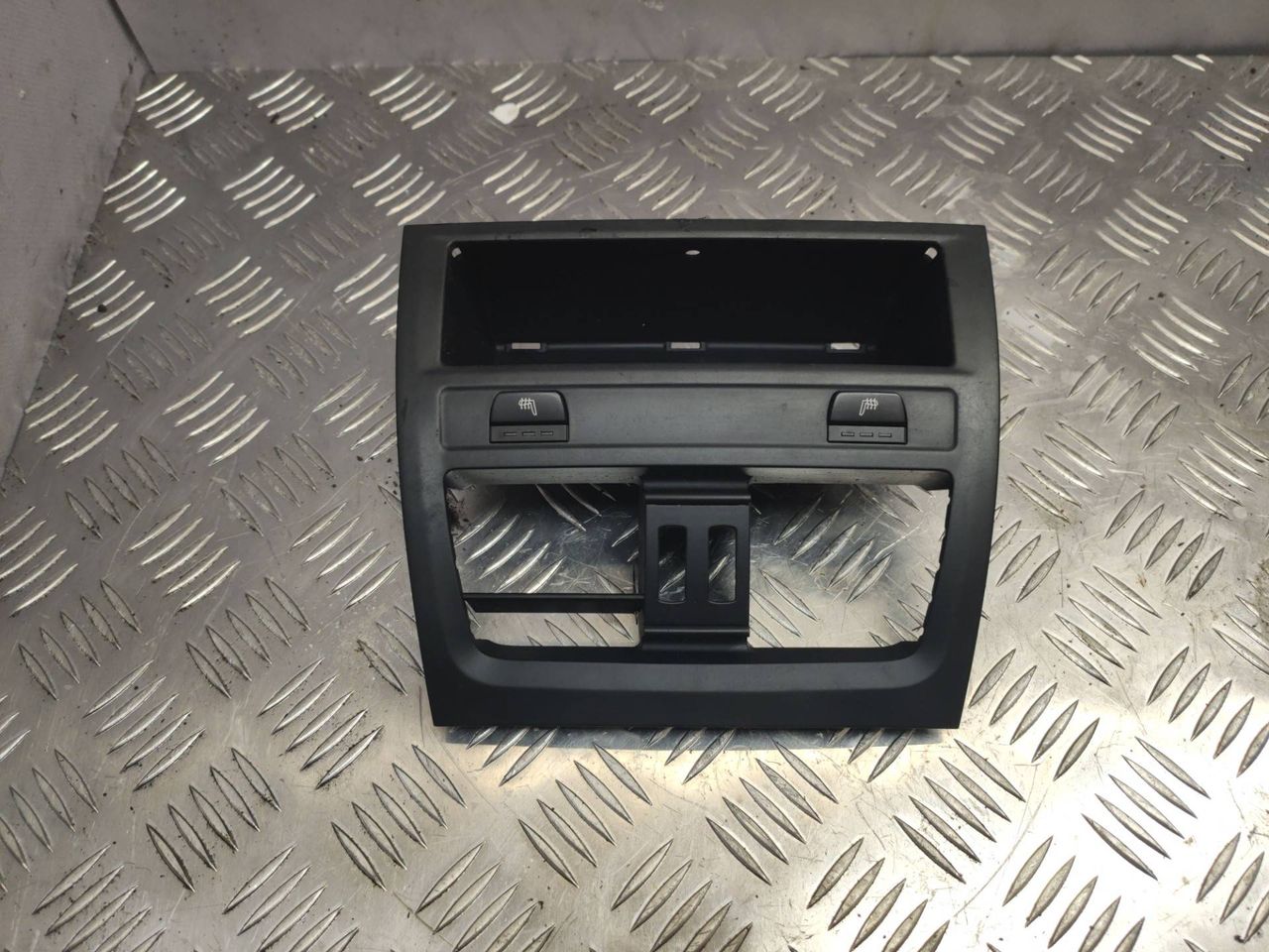 кнопка обогрева сидений BMW 5 серия F07/F10/F11 2010, 3.5 л., бензин, 9163293, 9163292