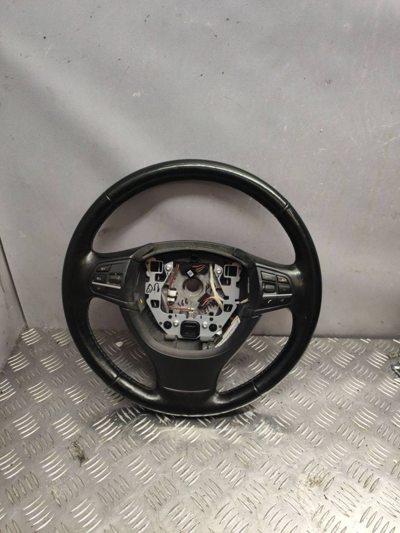 руль BMW 5 серия F07/F10/F11 F10 2010, 3.5 л., бензин, 4834183