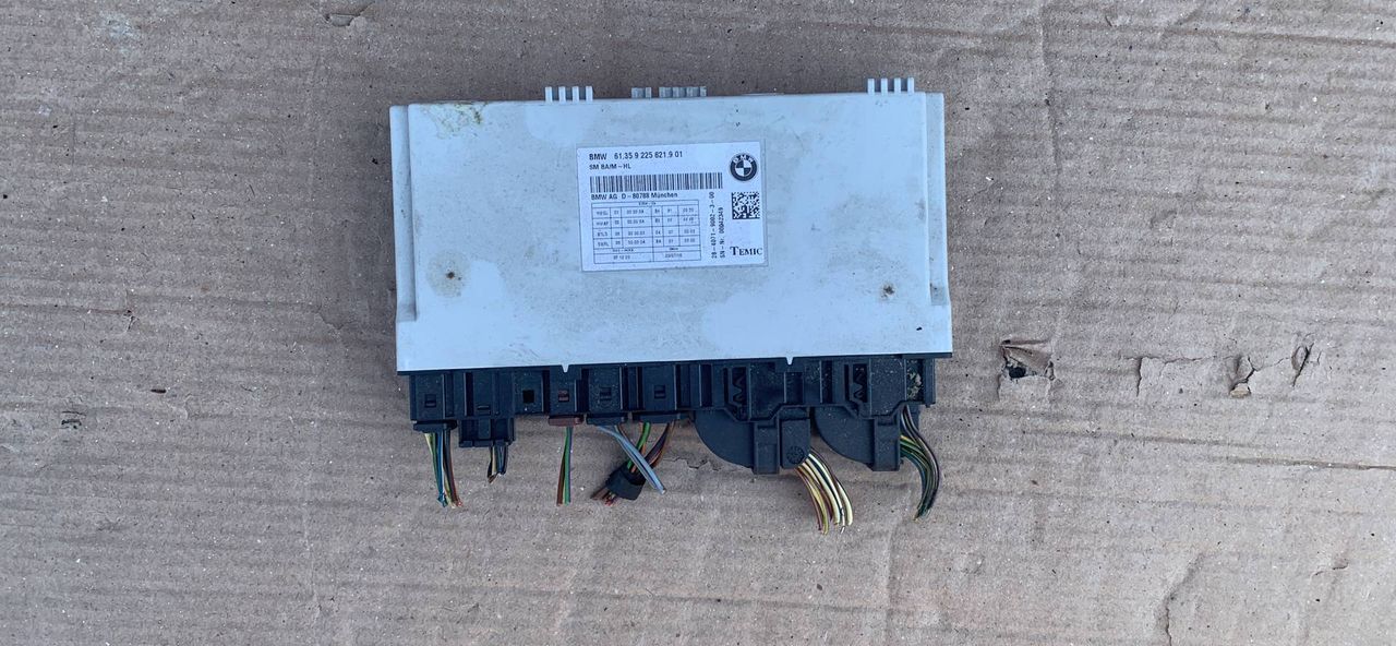 блок управления сиденьем BMW 5 серия F07/F10/F11 F10 2010, 3.5 л., бензин, 9225621