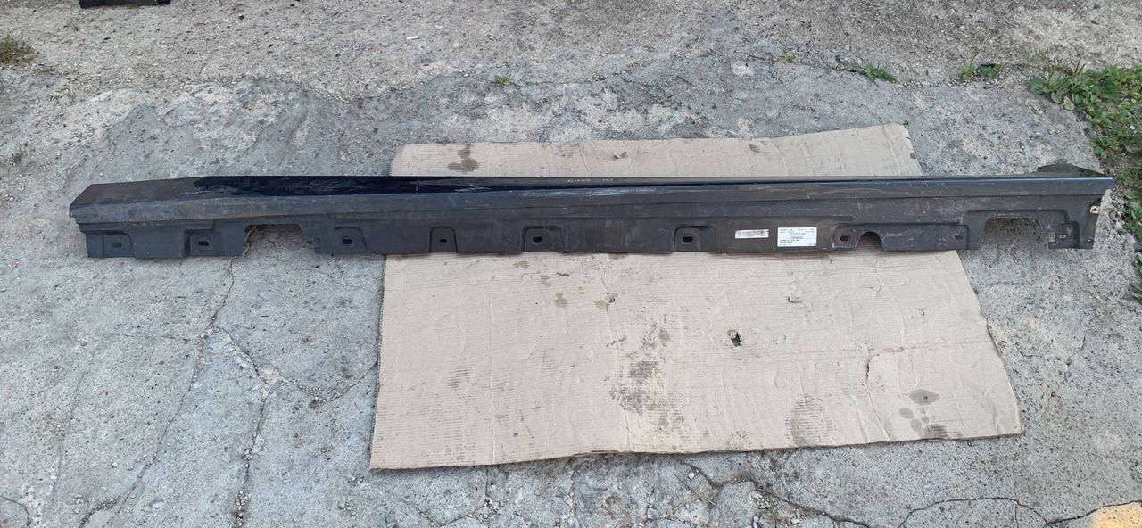 накладка на порог BMW 5 серия F07/F10/F11 F10 2010, 3.5 л., бензин, 7237077