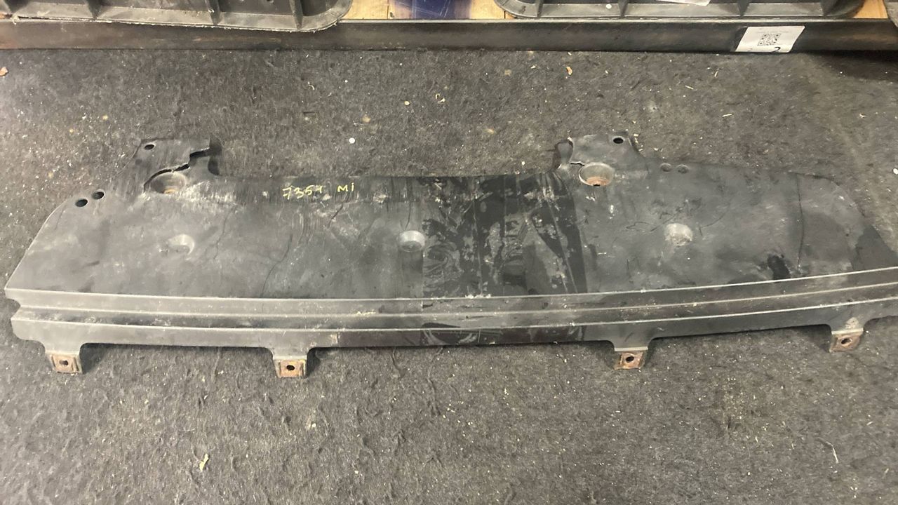 защита днища BMW 5 серия F07/F10/F11 2010, 3.5 л., бензин, 7223203