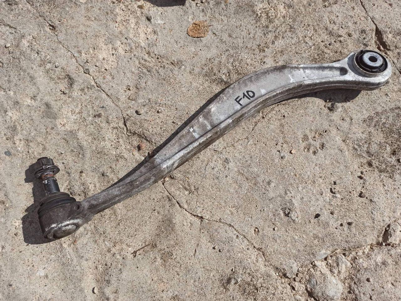 рычаг задний BMW 5 серия F07/F10/F11 F10 2010, 3.5 л., бензин