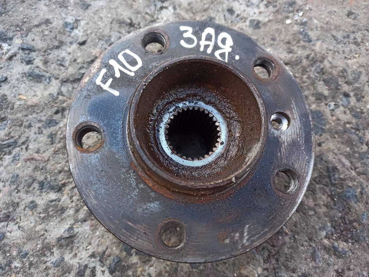 ступица задняя BMW 5 серия F07/F10/F11 F10 2010, 3.5 л., бензин