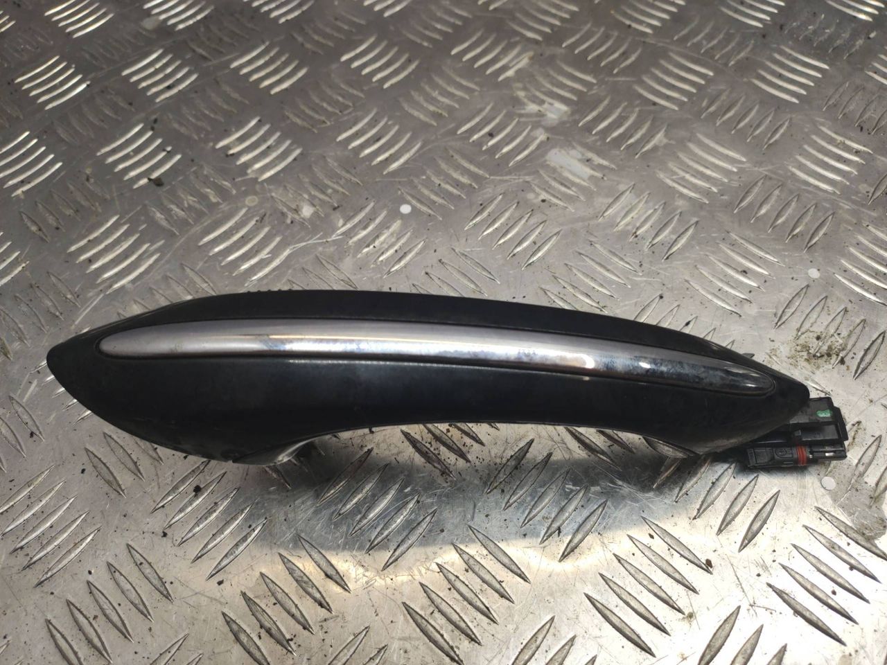 ручка наружная BMW 5 серия F07/F10/F11 2010, 3.5 л., бензин, 7237212