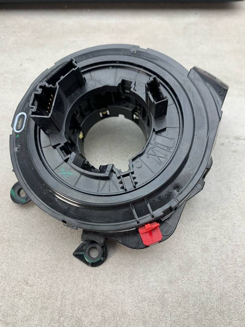 шлейф руля BMW 7 серия G11/G12 2017, 3.0 л., дизель, 9383676