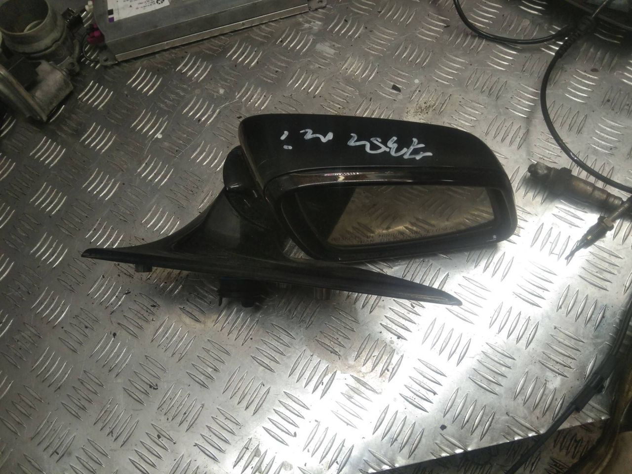 зеркало наружное правое BMW 5 серия F07/F10/F11 2010, 3.5 л., бензин