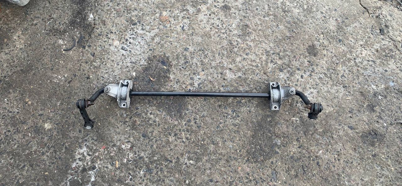 стабилизатор подвески задний BMW 7 серия G11/G12 2017, 3.0 л., дизель, 6861457