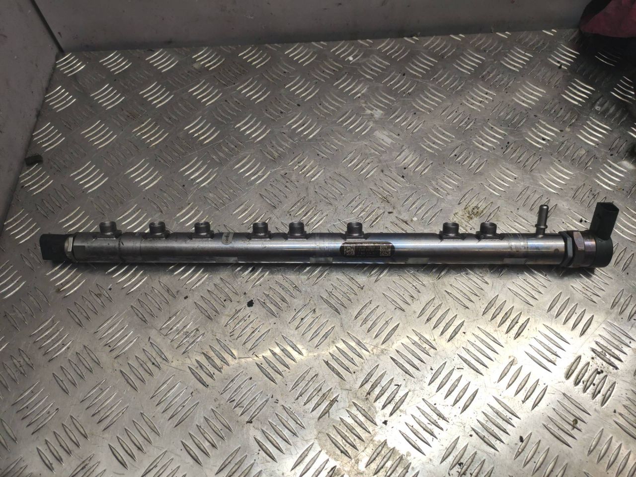топливная рампа BMW X5 E70 [рестайлинг] E70 2012, 3.0 л., N57 D30 A, дизель, полный привод, 7800124