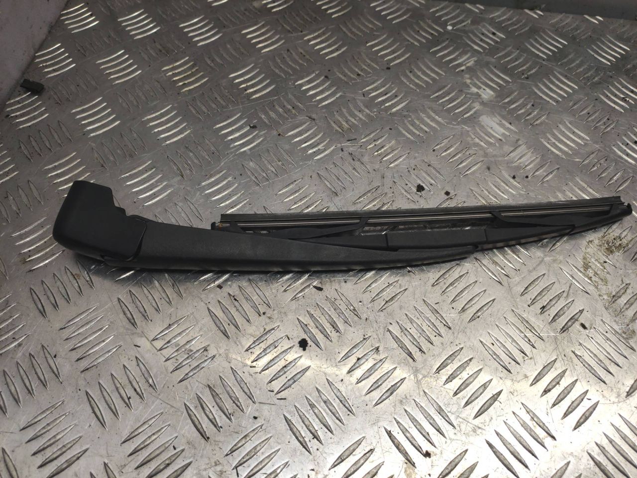щеткодержатель задний BMW X5 F15 2016, 4.0 л., дизель