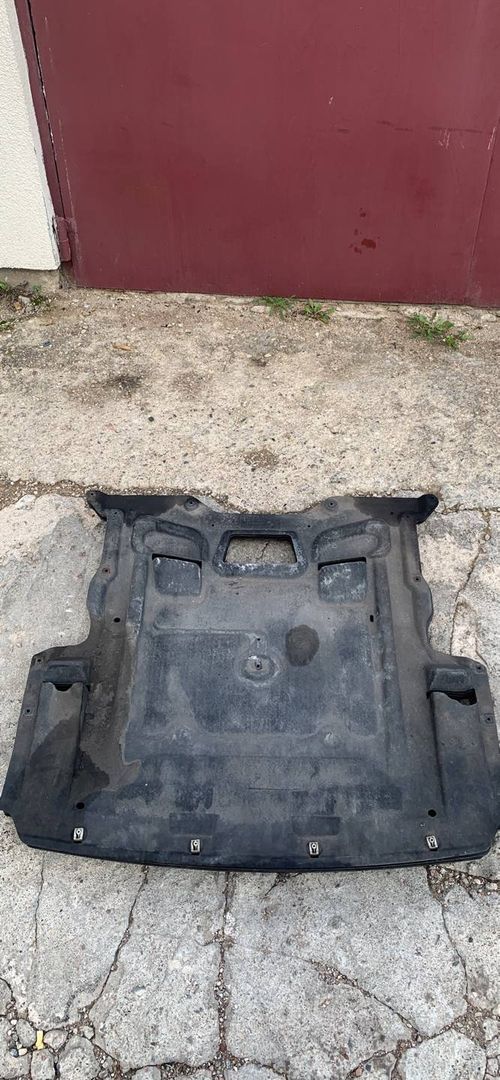 защита двигателя BMW 5 серия F07/F10/F11 2012, 748506