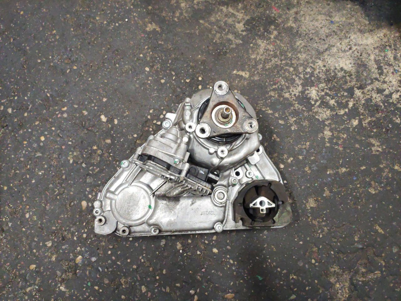 раздаточная коробка BMW X5 F15 2016, 4.0 л., дизель, 8643151, 8643153
