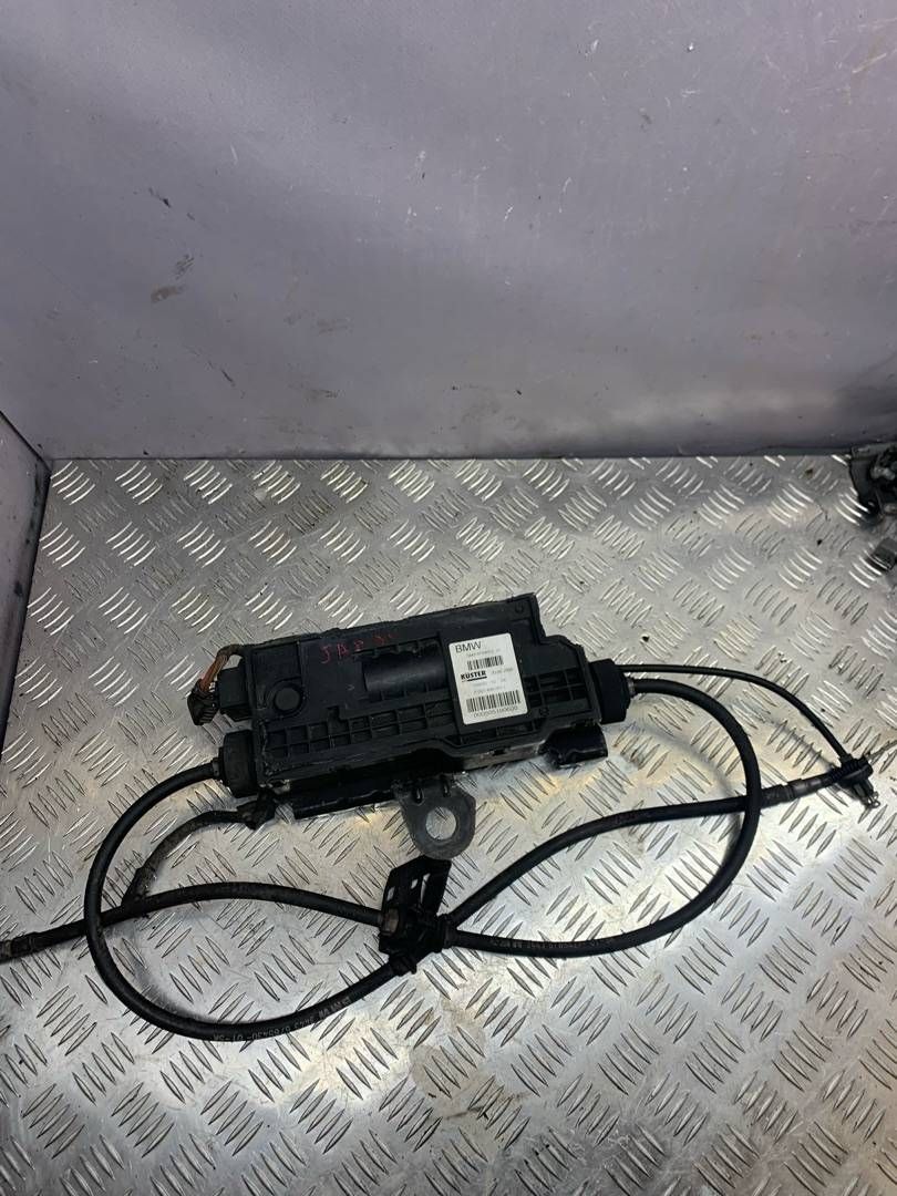 электроручник BMW 7 серия F01/F02 2010, 4.4 л., N63 B44 A, бензин, АКПП, седан, 6784652
