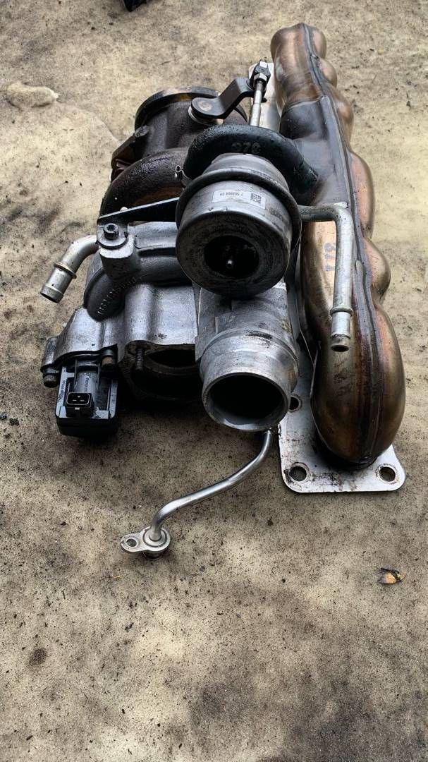 турбина BMW 5 серия F07/F10/F11 2010, 3.5 л., бензин, 7583908
