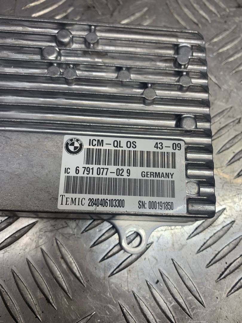 блок управления ICM BMW X5 M E70 2010, 4.4 л., S63 B44 A, бензин, правый руль, 6791077