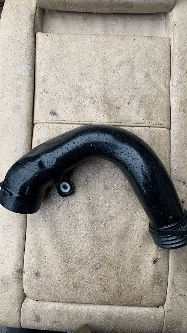 патрубок (трубопровод, шланг) BMW 5 серия F07/F10/F11 2010, 3.5 л., бензин, 7583727