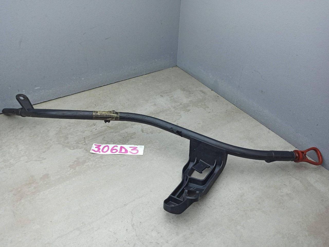 щуп двигателя BMW 3 серия E90/E91 [рестайлинг] 2009, 3.0 л., M57 D30 (306D3), дизель, 7793017
