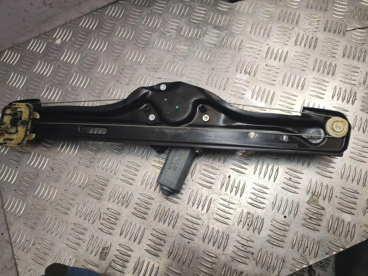 стеклоподъемник задний правый BMW X5 F15 2016, 4.0 л., дизель, 1978102