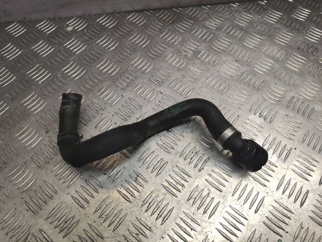 патрубок радиатора BMW 5 серия F07/F10/F11 2010, 9170347