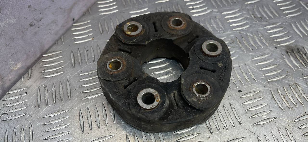 муфта кардана BMW 5 серия F07/F10/F11 2010, 3.5 л., бензин, 7546425