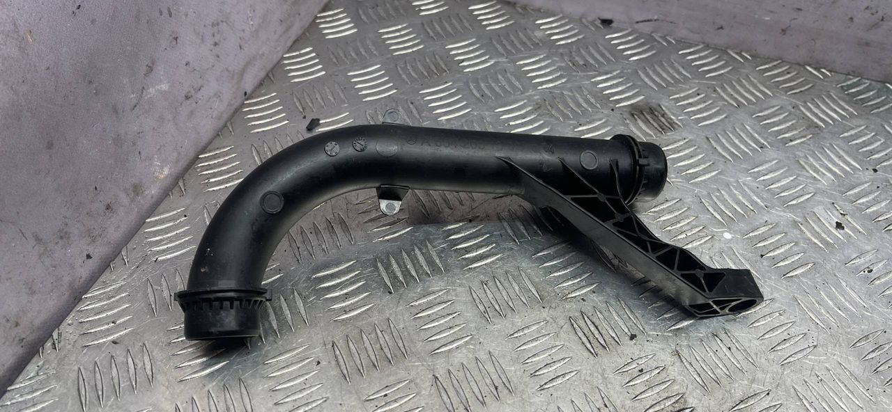 патрубок (трубопровод, шланг) Mercedes-Benz E-Класс W213/S213/C238/A238 2017, 2.0 л., OM 654.920, дизель, A6542031302