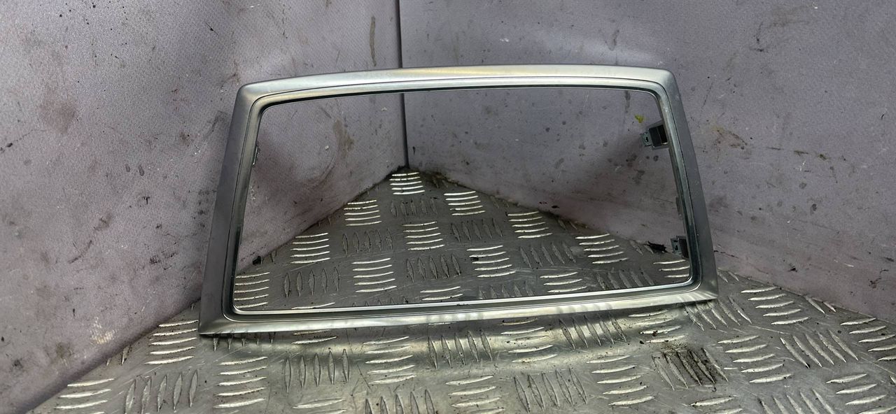 рамка под магнитолу Mercedes-Benz GL-Класс X166 2012, A1666800317