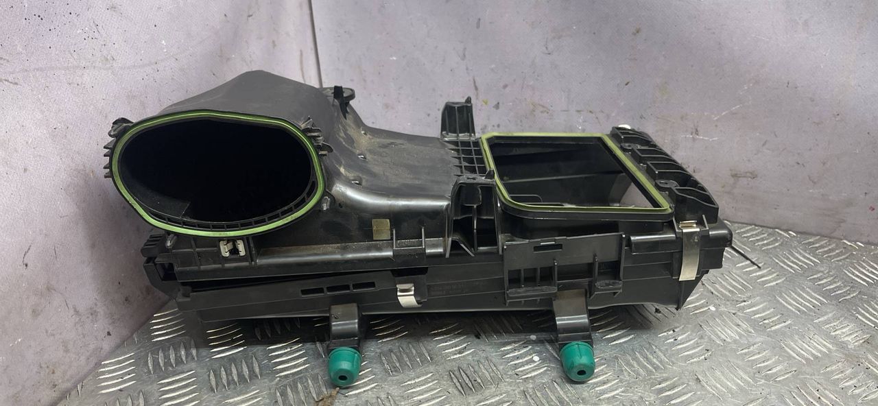 корпус воздушного фильтра Mercedes-Benz E-Класс W213/S213/C238/A238 2017, 2.2 л., дизель, A6540900001