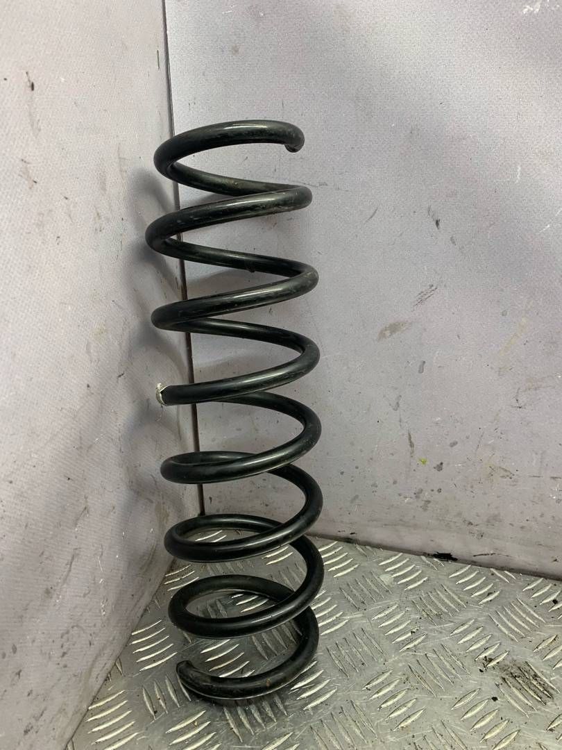 пружина передняя BMW 5 серия F07/F10/F11 2012